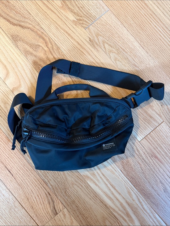 lululemon athletica Handbags - lululemon: all day essentials belt bag